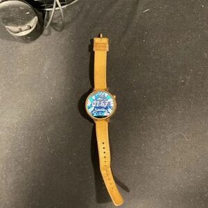 Motorola Moto Smartwatch 360 W/Brown Leather Strap & Charing Station